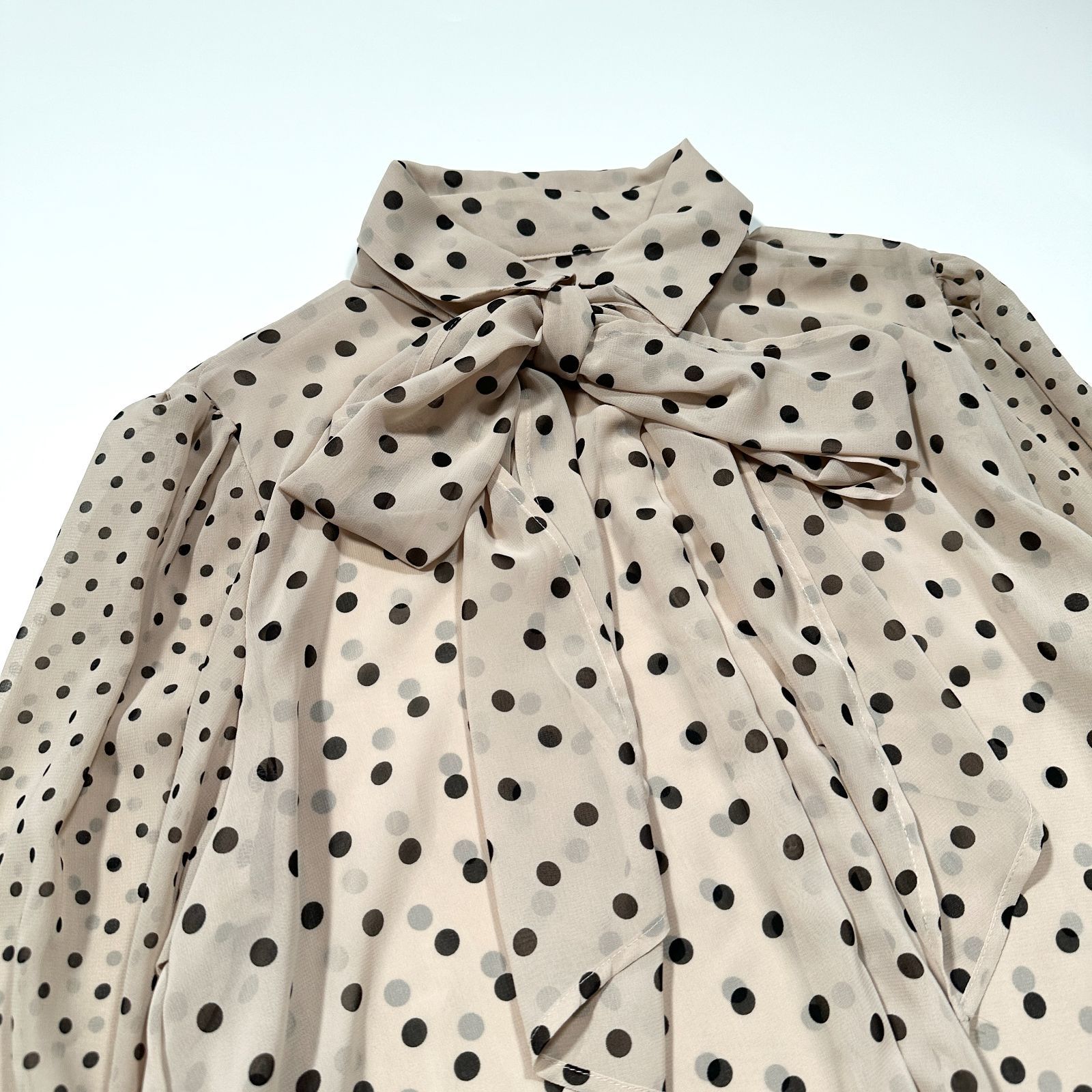シェリエ sheller dotボリュームボウタイブラウス White 【公式通販】