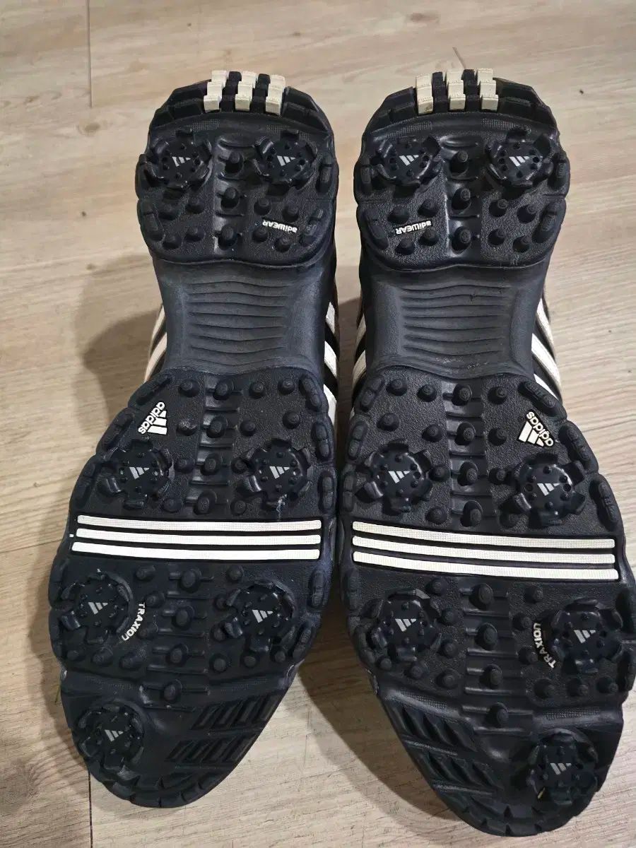 adidas FW5556 ゴルフシューズ 27.5サイズ ブラック adidas FW5556 ゴルフシューズ 27.5サイズ ブラック 美品】アディダス