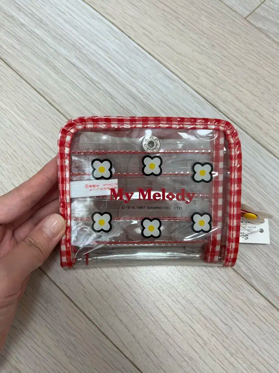 カルトナージュボックス(大)ちょっと大人のアリス柄‼️レースは