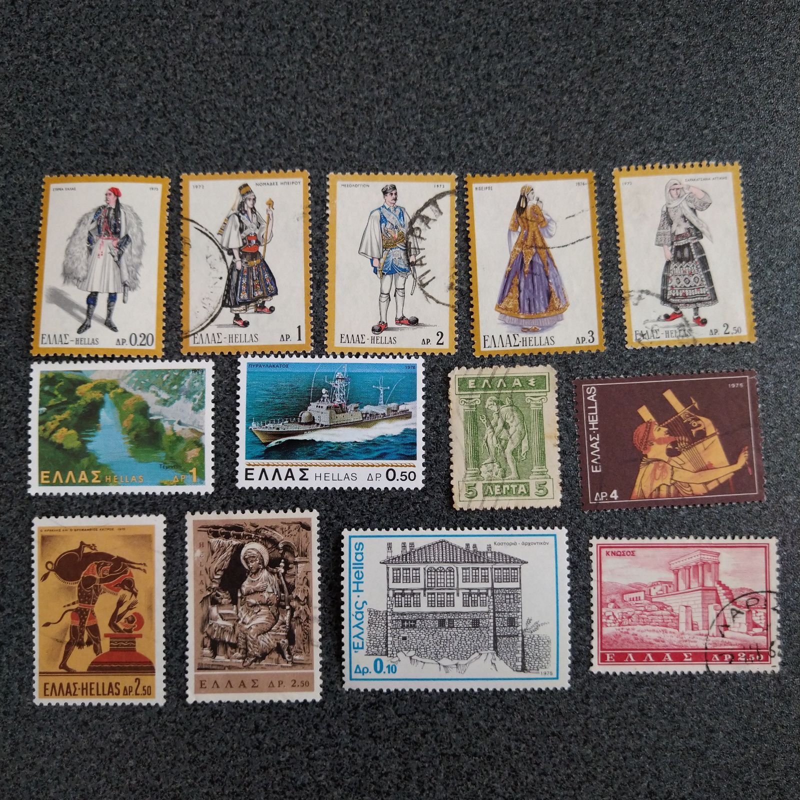 外国の使用済み切手 - メルカリ