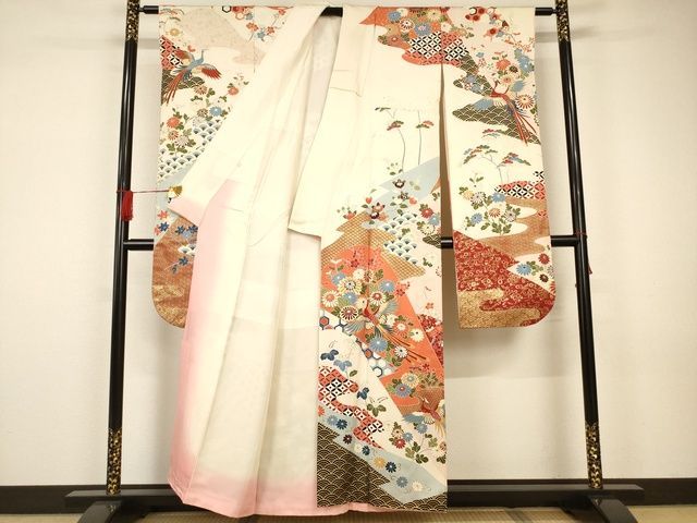 平和屋-こころ店□豪華振袖 駒刺繍 尾長鳥吉祥花文 金彩 正絹 逸品 AAAJ9787Abr - メルカリ