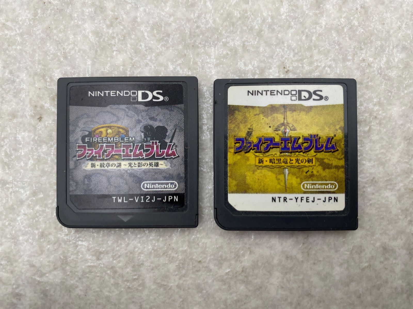 DS ファイアーエムブレム 新・暗黒竜と光の剣 新・紋章の謎 光と影の英雄 2点 ファイアーエムブレム 暗黒竜と光の剣 新紋章の謎 2点セット