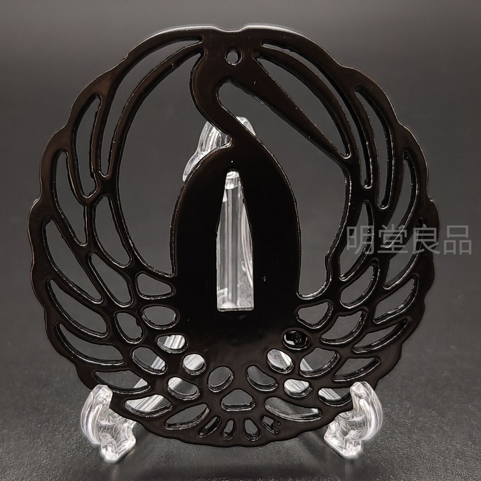 楽天市場】刀鍔 鶴丸の図 目に銀象嵌 鉄製 金工品 細工 職人作