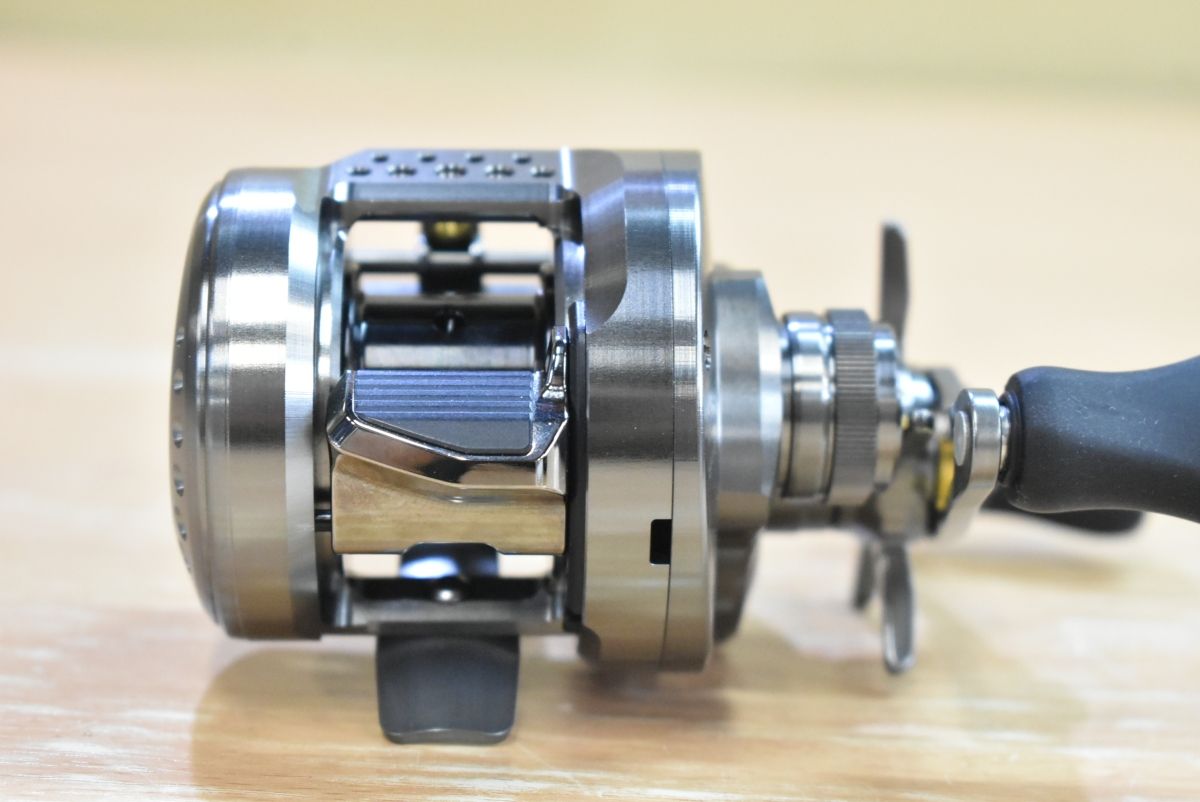 シマノ　23 コンクエスト BFS XG 左ハンドル シマノ(SHIMANO) 23 カルカッタコンクエスト BFS XG 左ハンドル