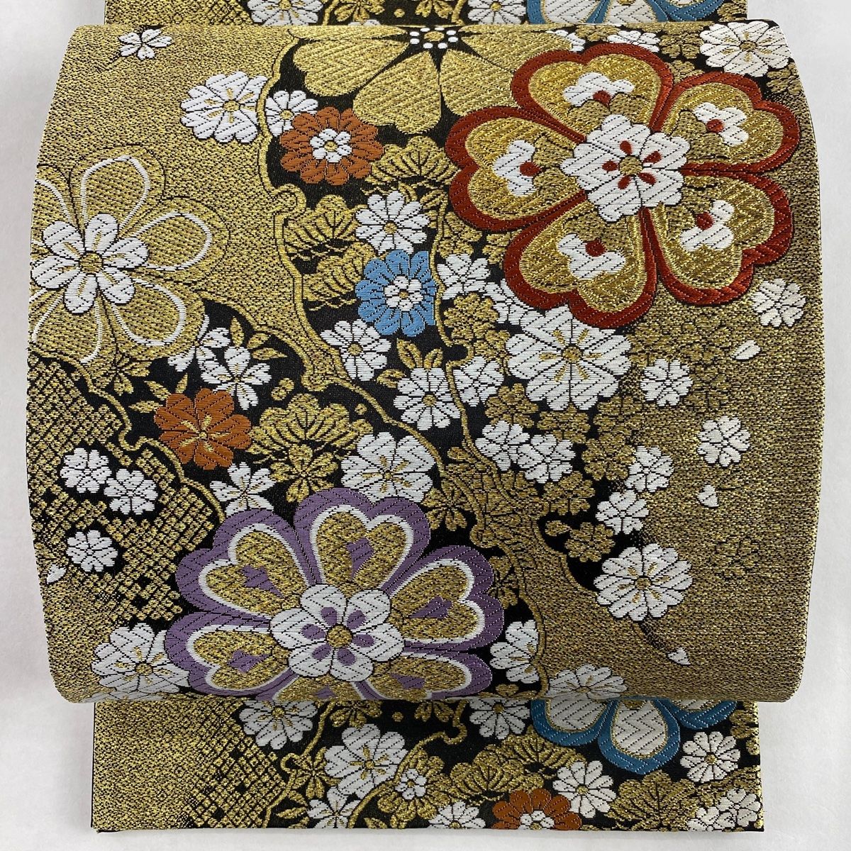 袋帯 美品 秀品 振袖向き 梅 桜 金糸 唐織 金色 六通 正絹 【中古