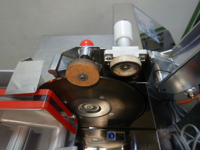 2009年製 フジシマ 業務用 1枚切 パン スライサー FK25 W430 100D5300H310mm 100V 100w 平刃195mm 24kg 手動 SKLAD-KIRPICHA_RU