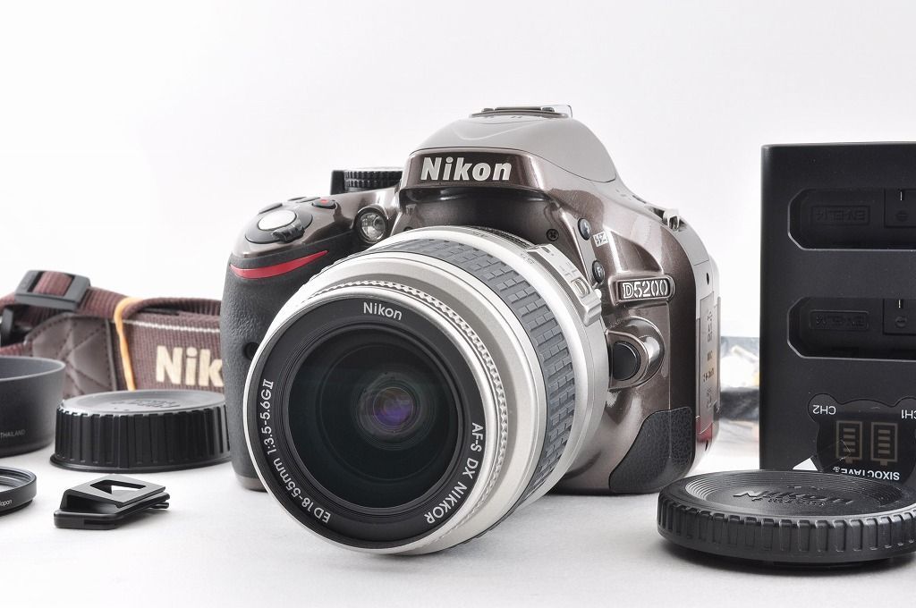 【大人気】 Nikon ニコン D5200 レンズセット デジタル一眼カメラ ニコン デジタル一眼 Nikon D5200 レンズキット レッド 中古 新品SD