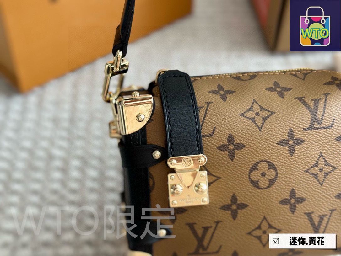 Louis Vuitton サマートランクコレクションポーチ【ネット最安値】 Louis Vuitton サマートランクコレクションポーチ【ネット最安値