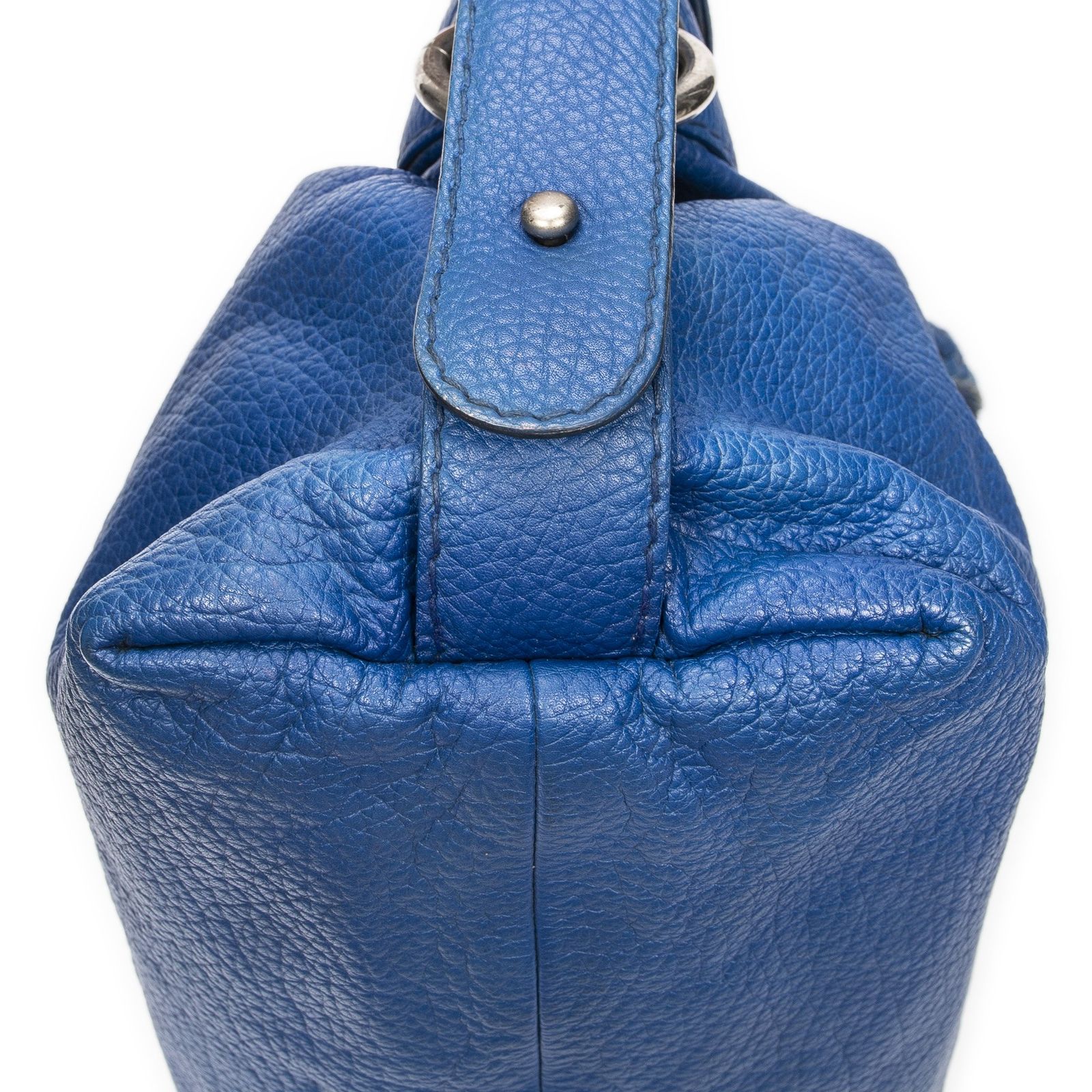 グッチ大バンブーバーバストンロイヤルブルースパイクカーフスキンレザーA