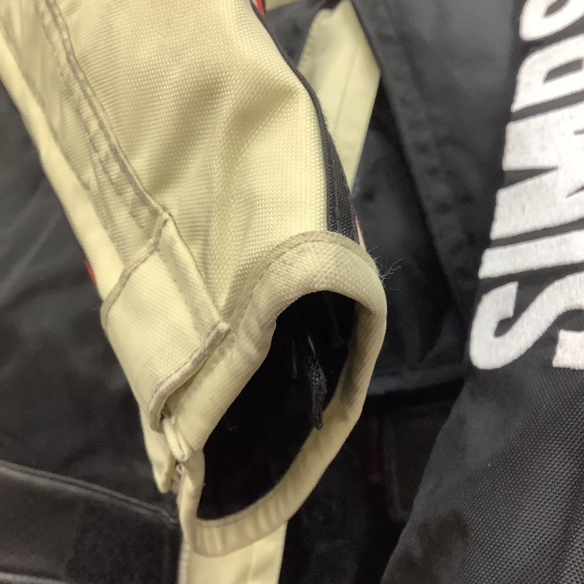 レーシングウェア