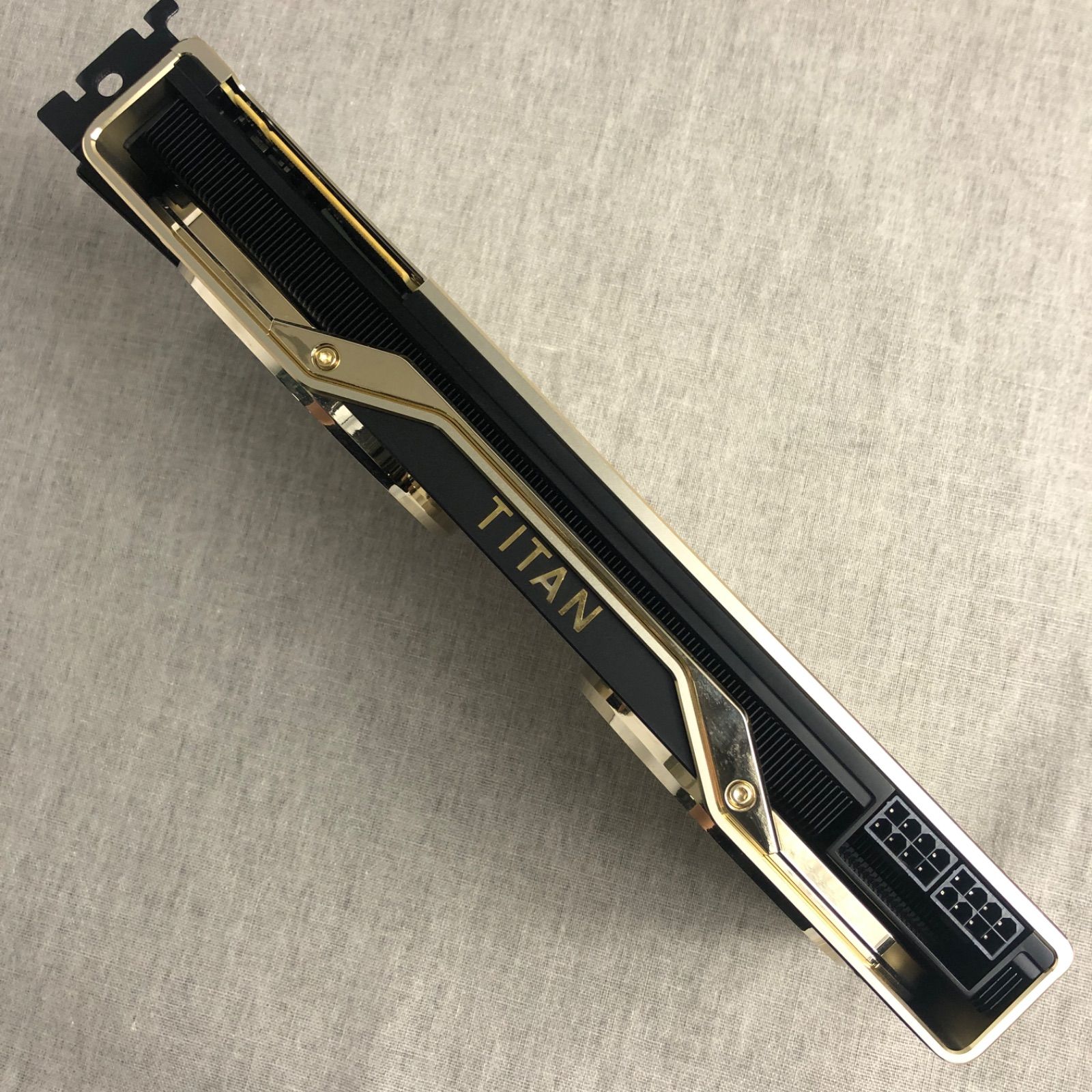 本日限定】グラフィックボード NVIDIA TITAN RTX【画面出力確認済