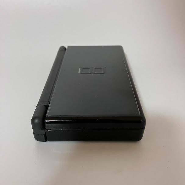 国内最安値！ ニンテンドーDS 任天堂 Lite本体 専用ポーチ付 ホワイト アクセサリ、周辺機器