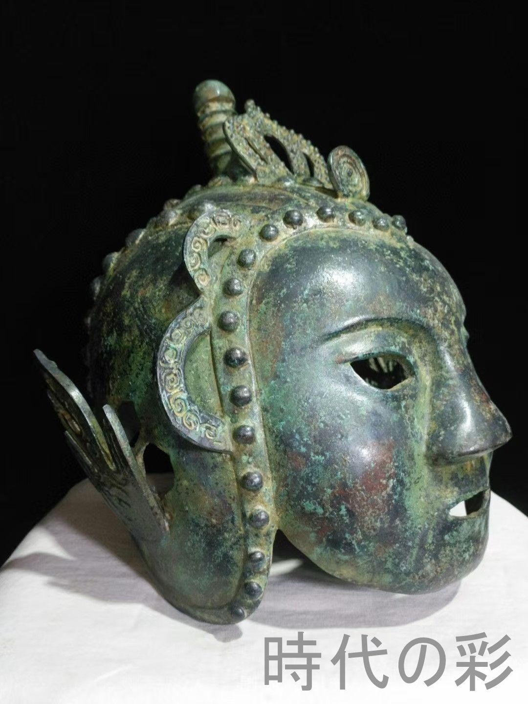 中国古美術 春秋青銅頭兜皇冠面具 軍事具 冠冑造形 彫刻藝術 骨董 春秋 青銅器 頭兜 冠冑 面具 軍事具 春秋戦国 美術工芸 彫刻藝術 R07071228