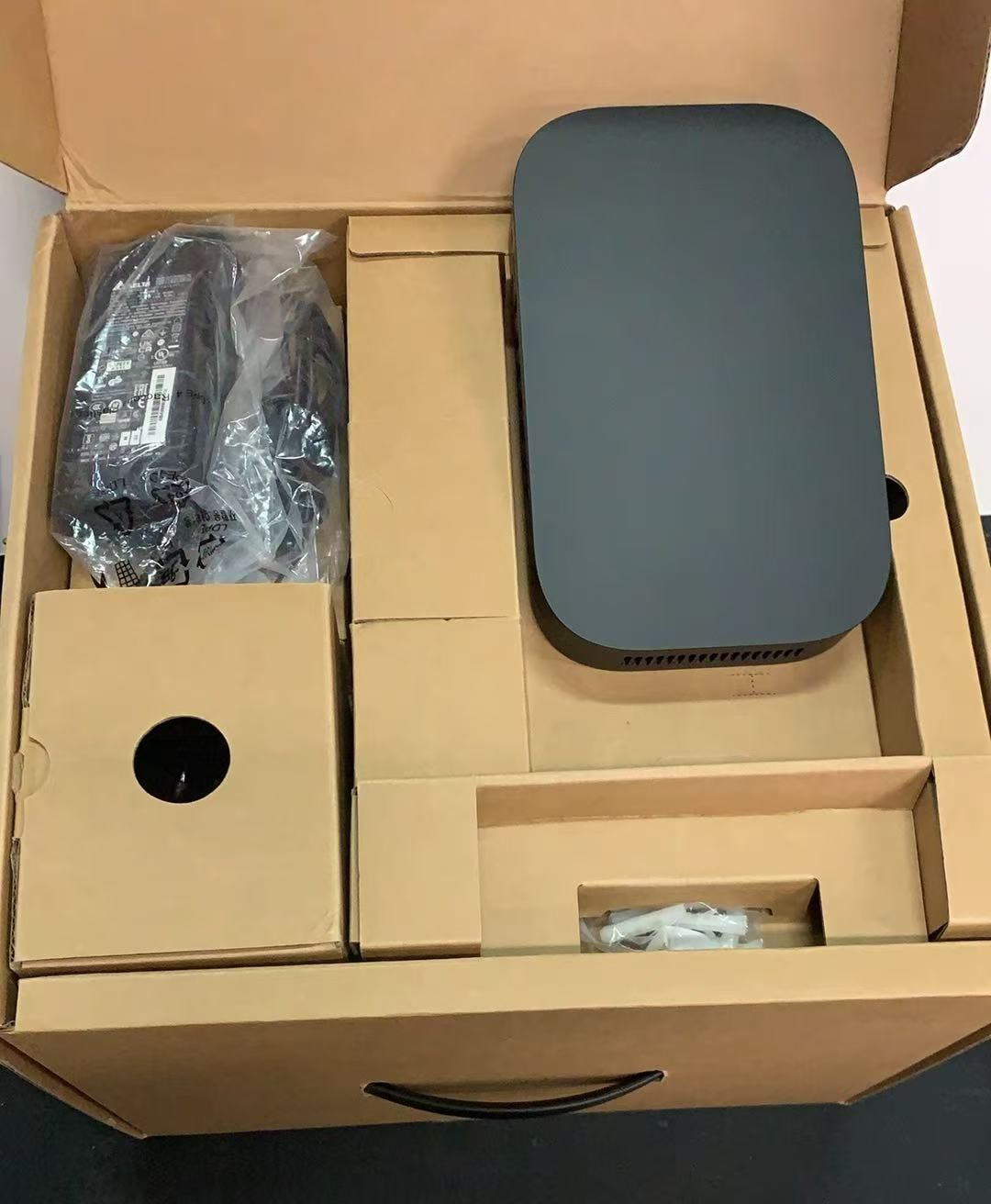 921081 Google Meet ハードウェアキット GQE 15 A カメラなし