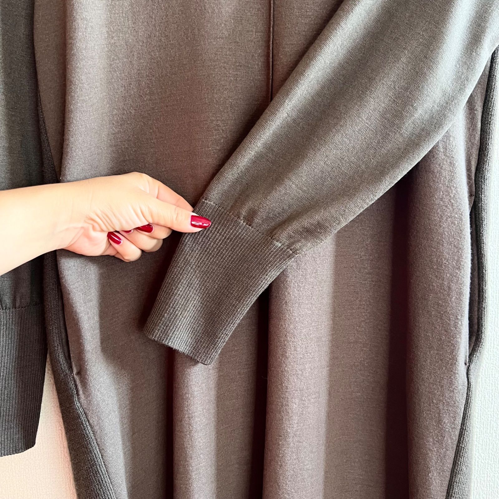 23区 リブコンビスムースVネックニットワンピース - メルカリ