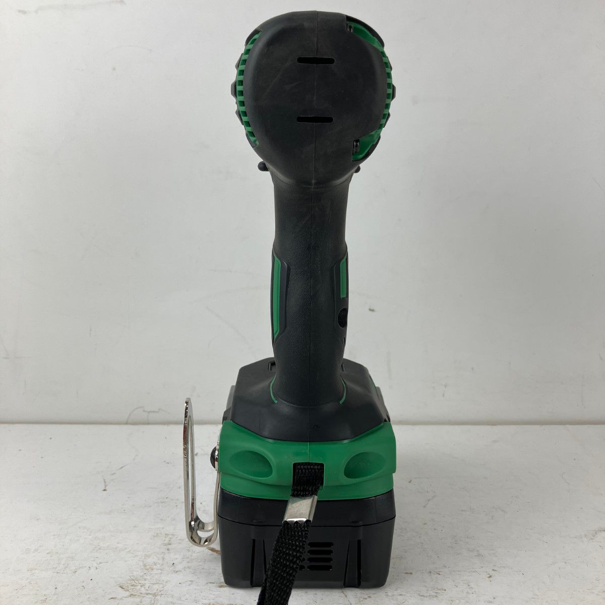 インパクトドライバ