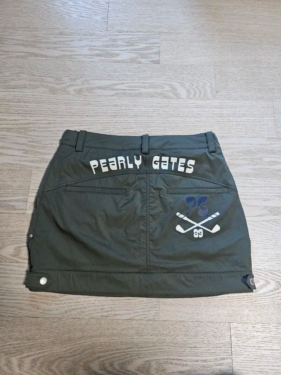 PEARLY GATES パーリーゲイツ カーキ 冬用スカート 2