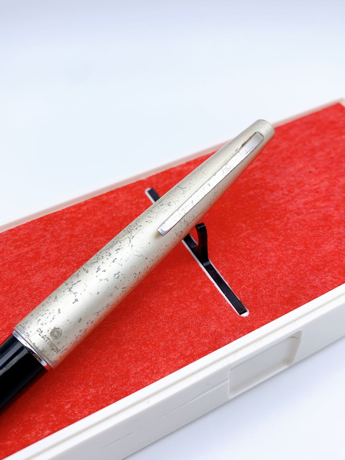 PLATINUM/プラチナ 万年筆 14K/585 シルバー/ブラック SH287 - メルカリ