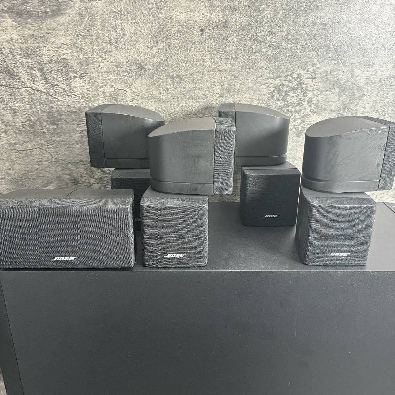 ホームエンターテイメントスピーカー 黒