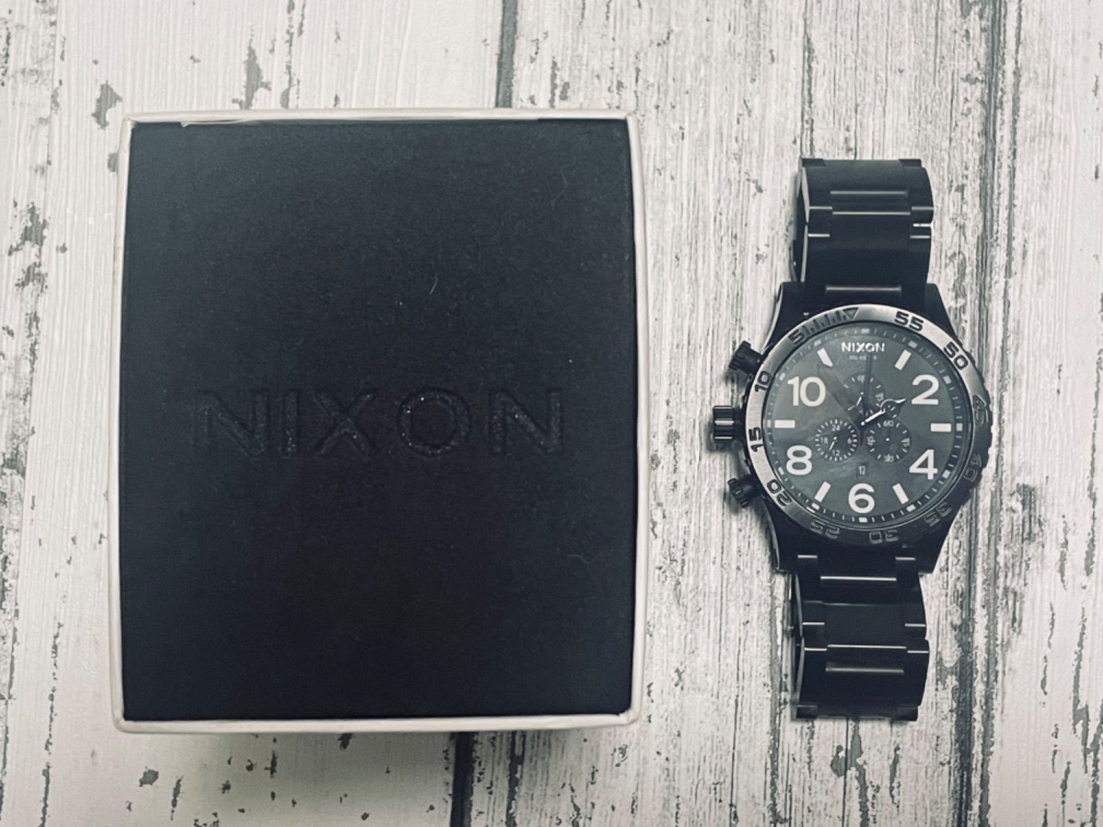 新品限定！ロンハーマン購入ニクソンクロノグラフ/NIXON200m防水ブラックファッション