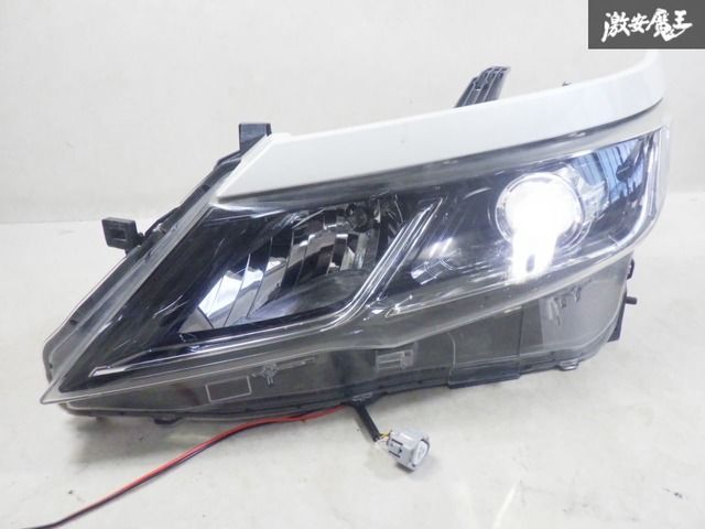 セレナ　純正LEDヘッドライト 左　助手席側 セレナ C27 前期 S/X/G/XV 左 助手席側 ヘッドライト 26075