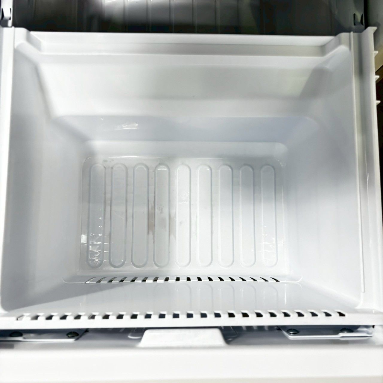 SJ-D14E-S ノンフロン冷凍冷蔵庫