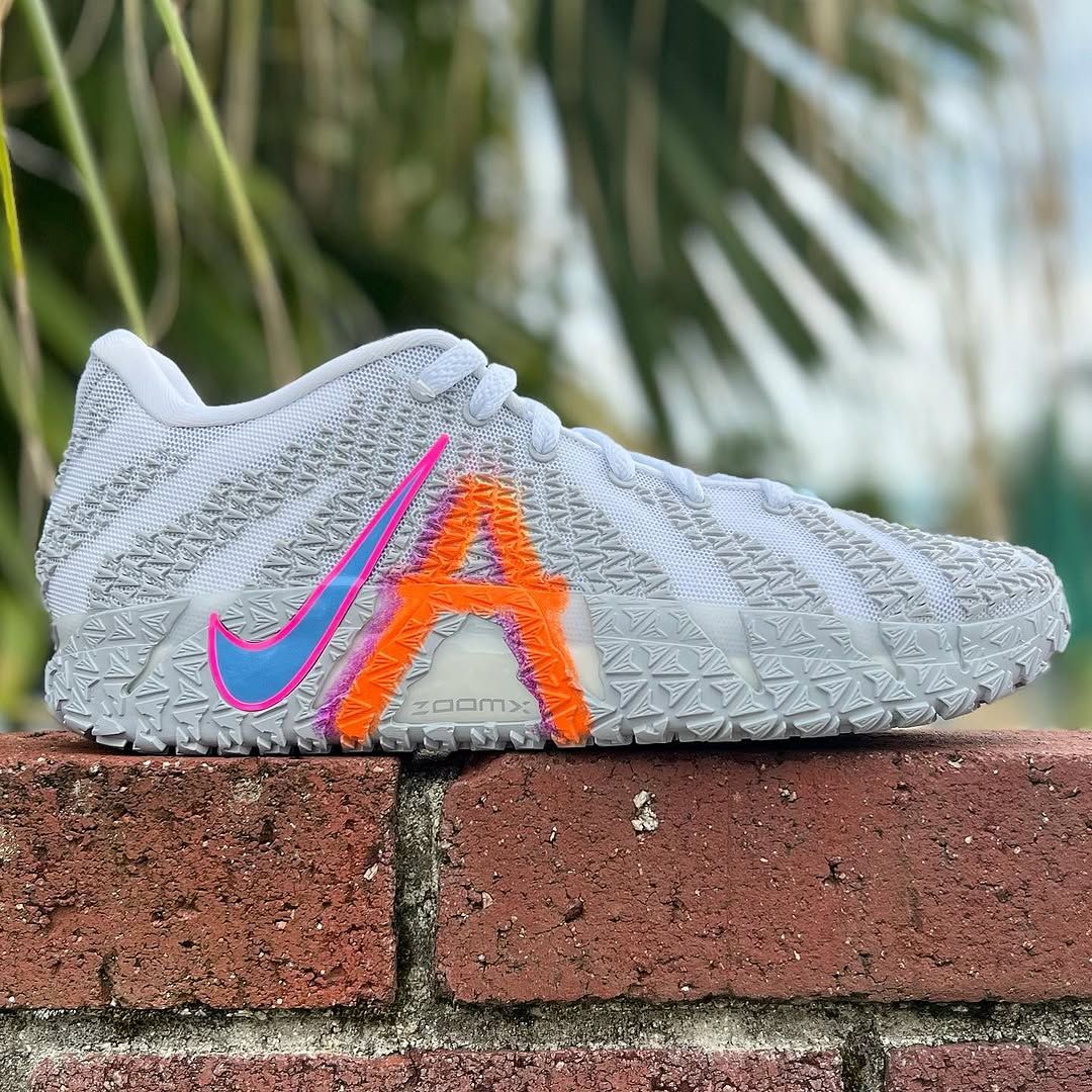 NIKE JA 3 EP 'LIGHT SHOW' ナイキ ジャ 3 ジャ モラント