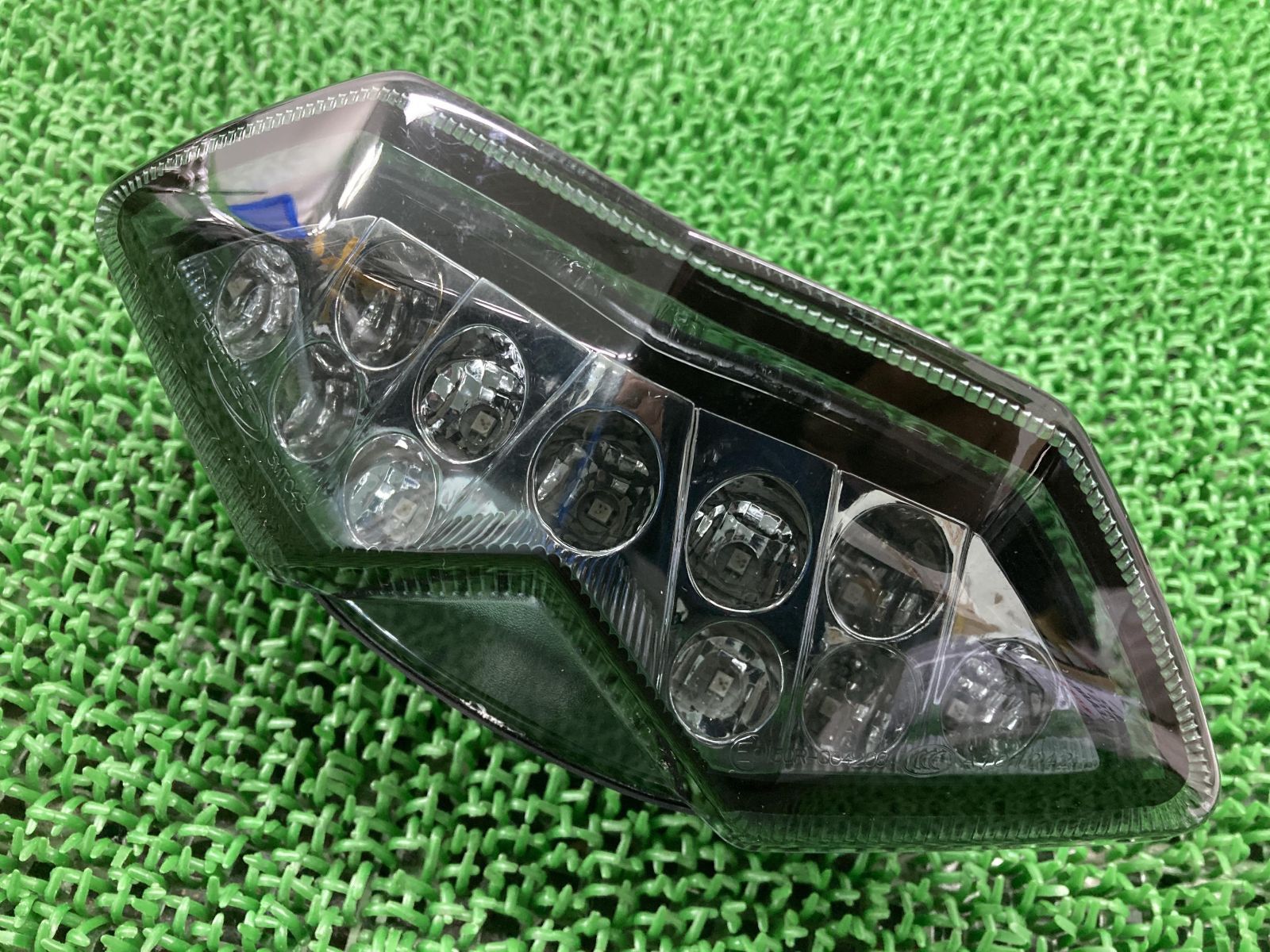 NINJA1000SX テールランプ 3MT043 ZXT02K-022*** カワサキ 純正 中古 バイク 部品 2022年式外し ZXT02K ニンジャ1000 Z1000 LED