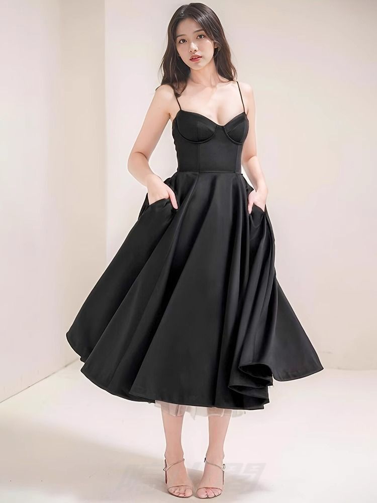 レディース 吊りワンピース