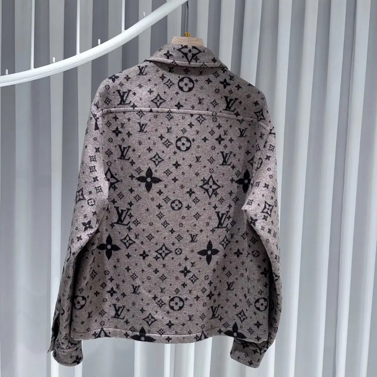 Louis Vuitton ダブルフェイス オープンアーム ジャケット ダブルフェイス オープンアームジャケット ｜ルイ・ヴィトン