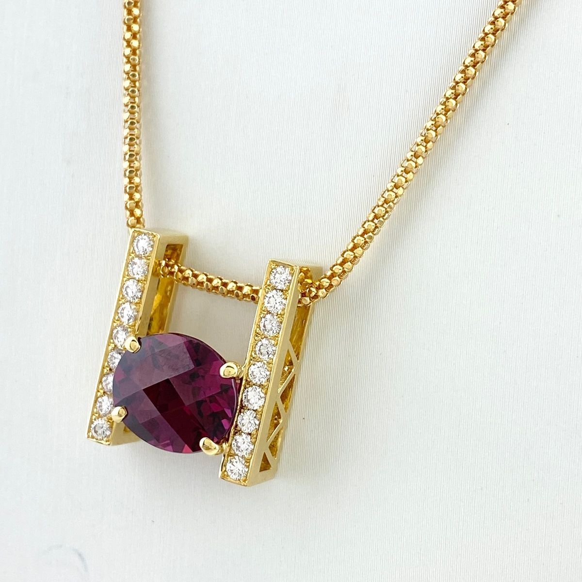 タサキ TASAKI ガーネット デザインネックレス YG イエローゴールド 