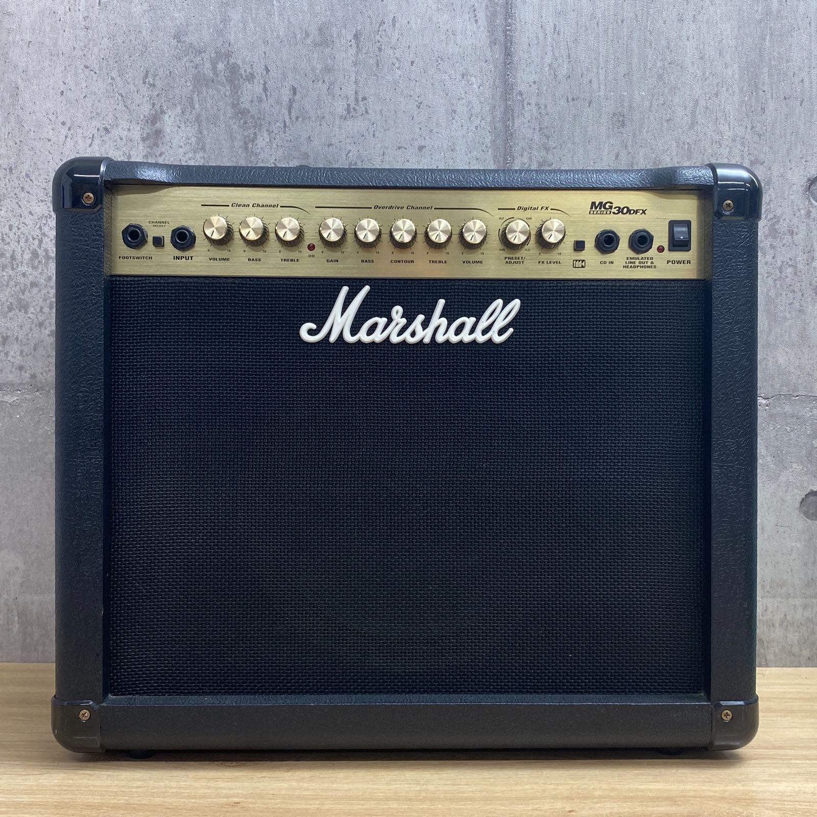 D-04033 Marshall マーシャル ギターアンプ MG30DFX