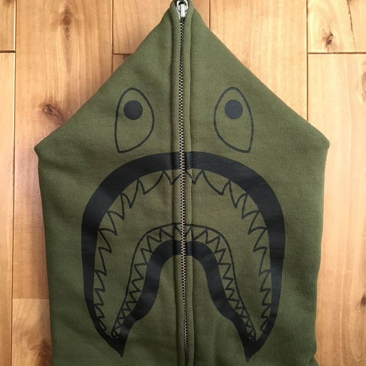 BAPE Hunting Logo Shark Full Zip Hoodie Mサイズ カーキ a bathing ...
