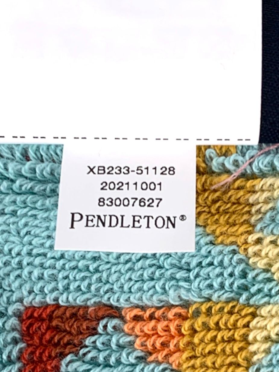 PENDLETON (ペンドルトン) Oversized Jacquard Spa Towel タオルケット ビーチタオル ブランケット  W102cm×H178cm XB233-51128 アウトドア雑貨/025 - メルカリ