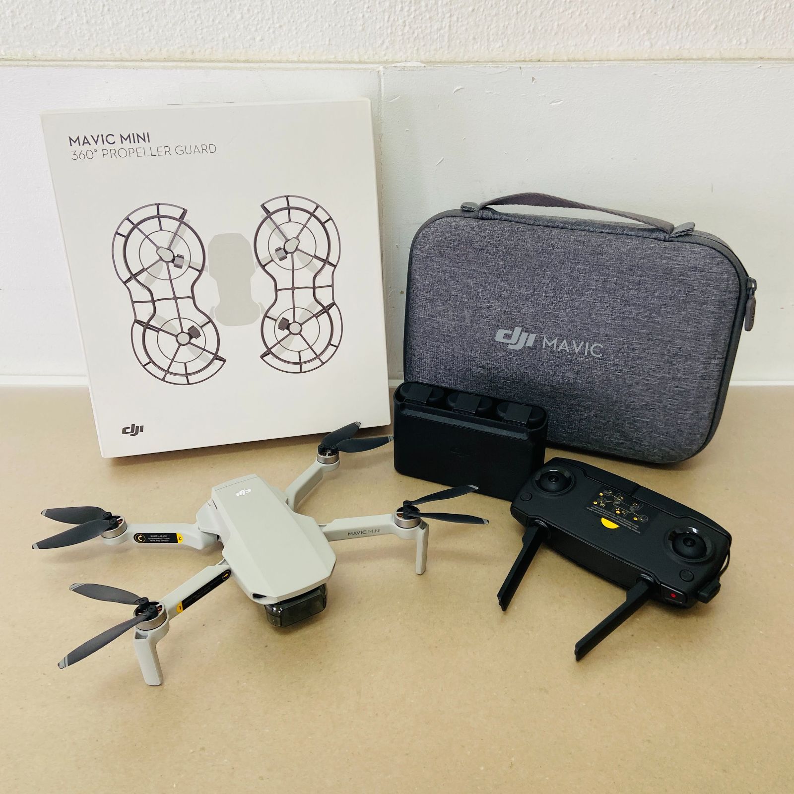 DJI
