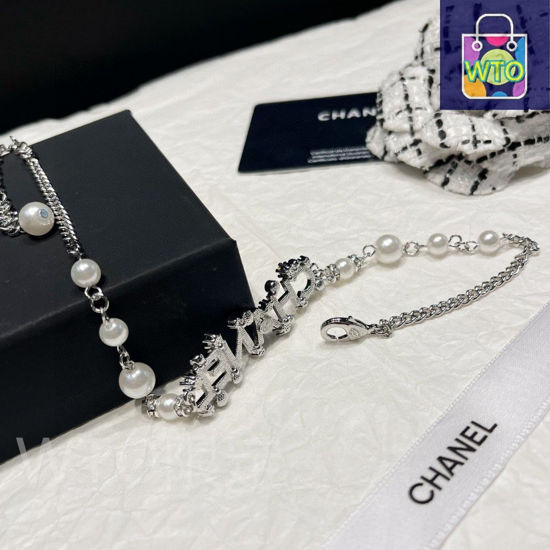 今日特価】CHANEL ヴィンテージ アルファベットネックレス 送料