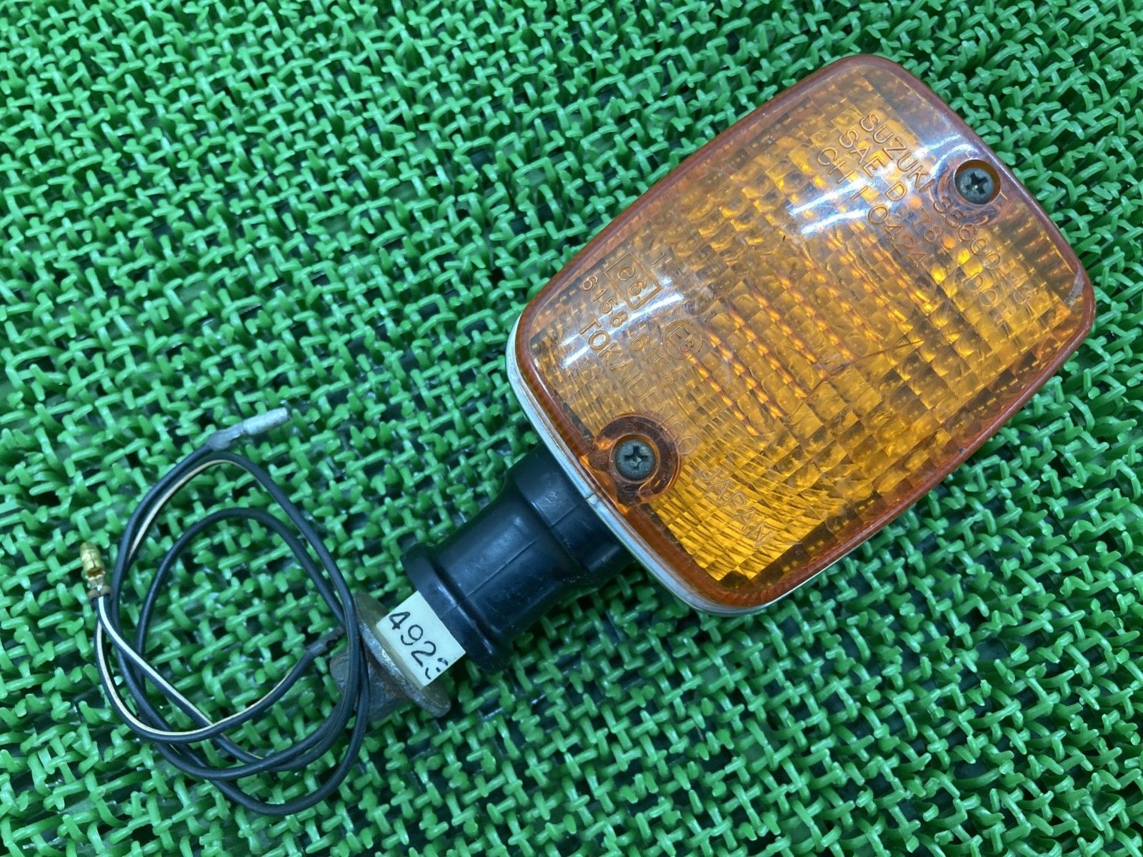 GSX1100Sカタナ　中古　純正部品　ウインカー２個 GSX1100Sカタナ 中古 純正部品 ウインカー2個 - メルカリ