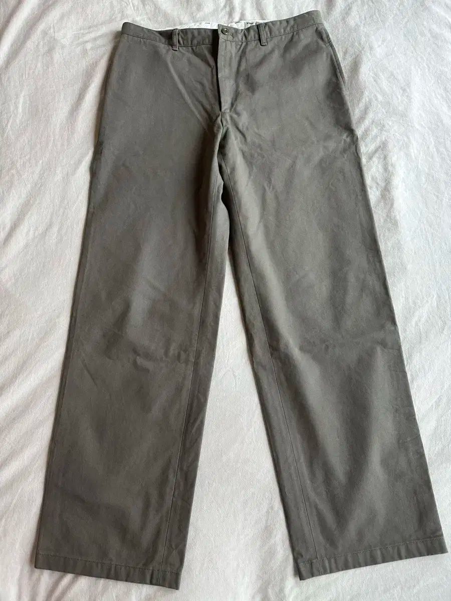 3 ポッタリー ウォッシュド テーパード パンツ ライト カーキ