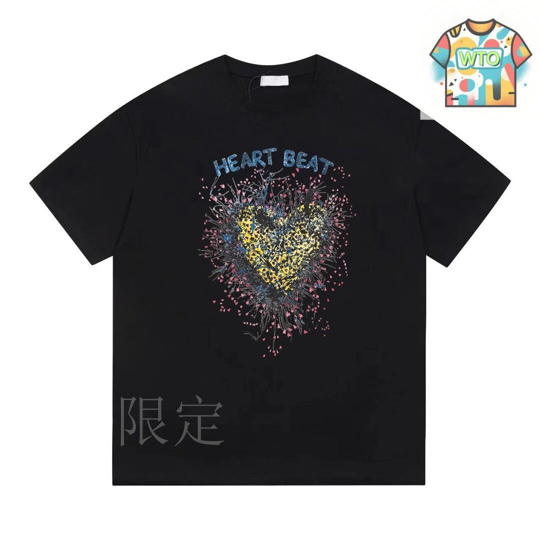 【ワンポイントがオシャレ♪】Dior★ Heart Tシャツ 間違いなしアイテム☆】Dior CD Heart Tシャツ (Dior/Tシャツ