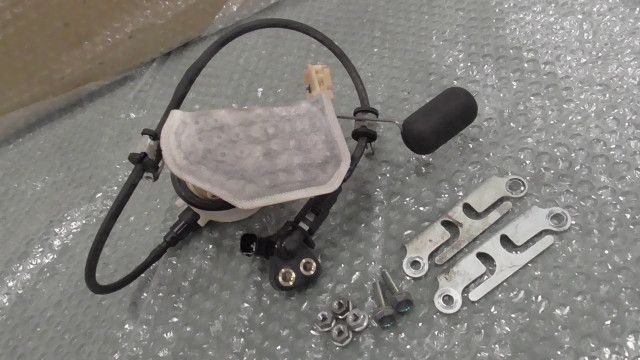 VISION110　RLHJF3300CY171xxx　の　フューエルポンプ:#1740535795