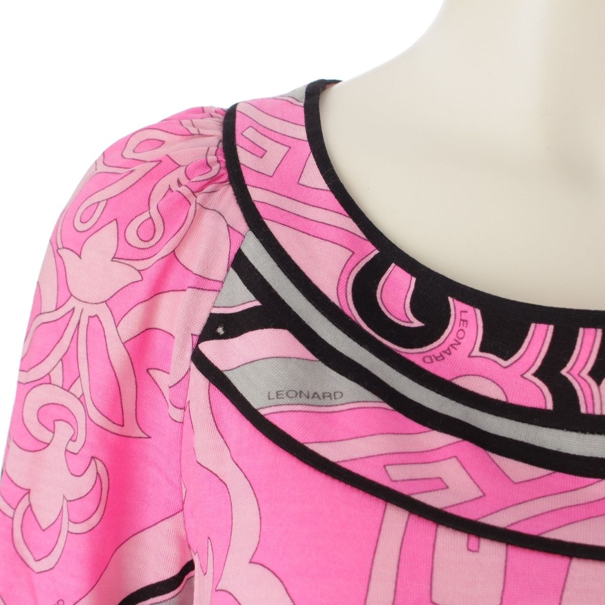 ピンク ブラック