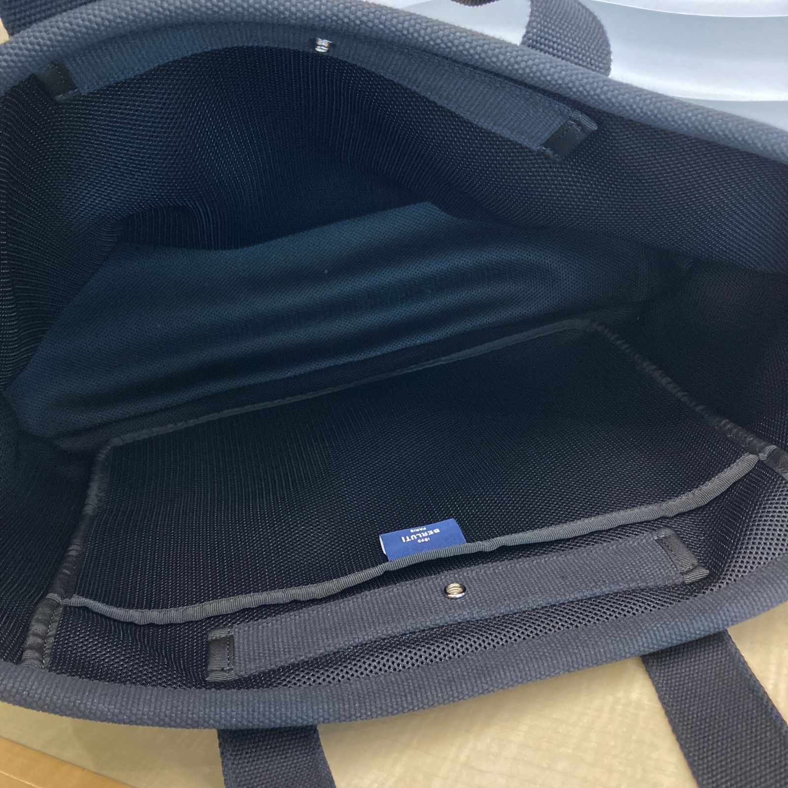 ◇完売品◇ BERLUTI ベルルッティ 25SS オーバーサイズ トート