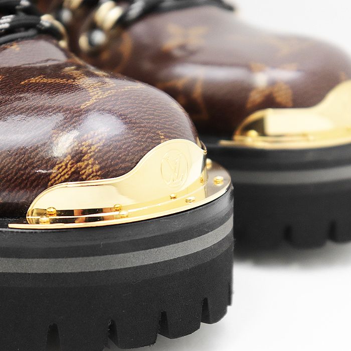 LOUIS VUITTON モノグラムアンクルブーティ 新品同様】LOUIS VUITTON ルイ・ヴィトン アンクルブーツ アウト