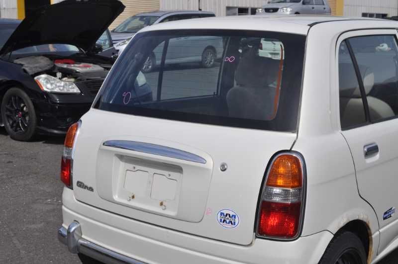 ミラジーノ L700S リアゲート