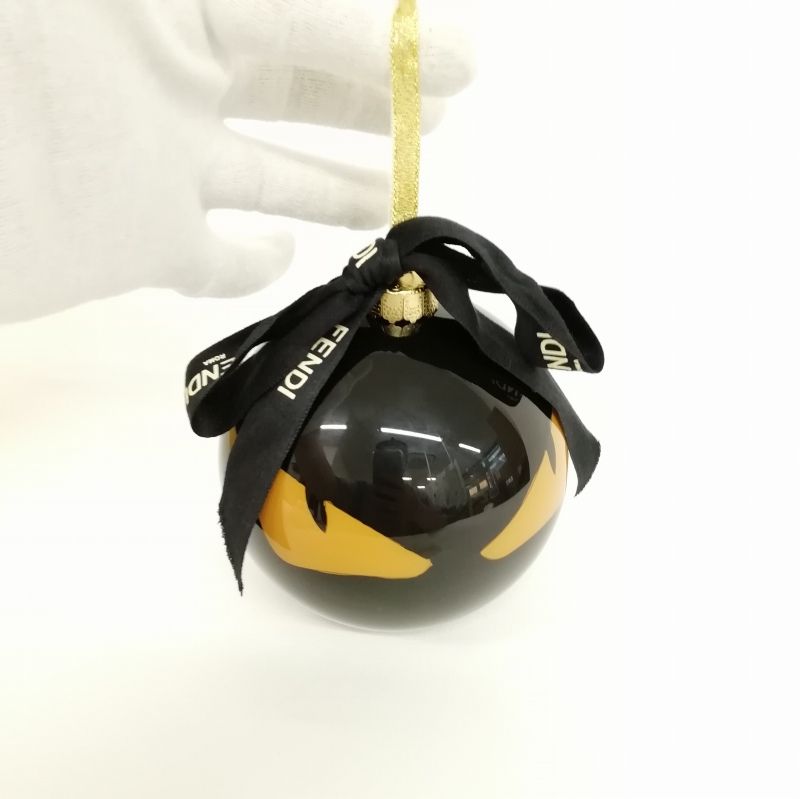 フェンディ FENDI モンスター バグス オーナメント Xmas