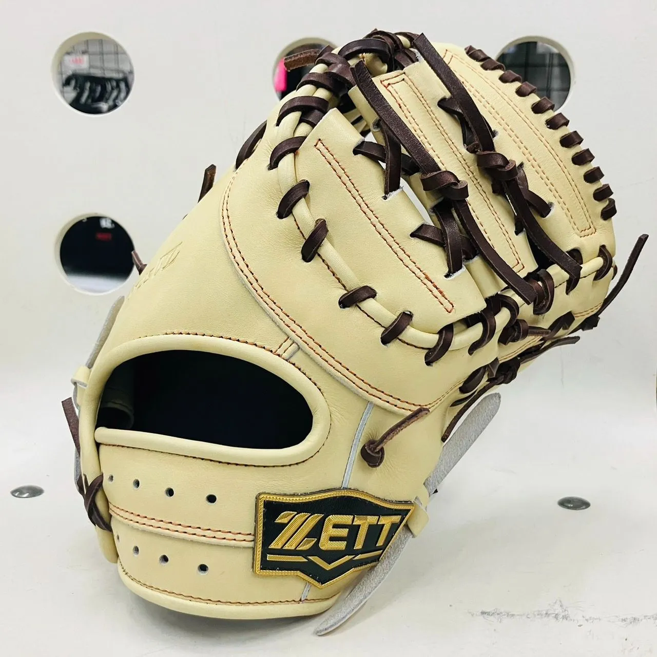 激安　ゼット　ネオステイタス　オリジナルカスタム　少年硬式推奨グラブ　内野手用 ゼット（ZETT） 【小・中学生にオススメ】 特価 ネオステイタス VL