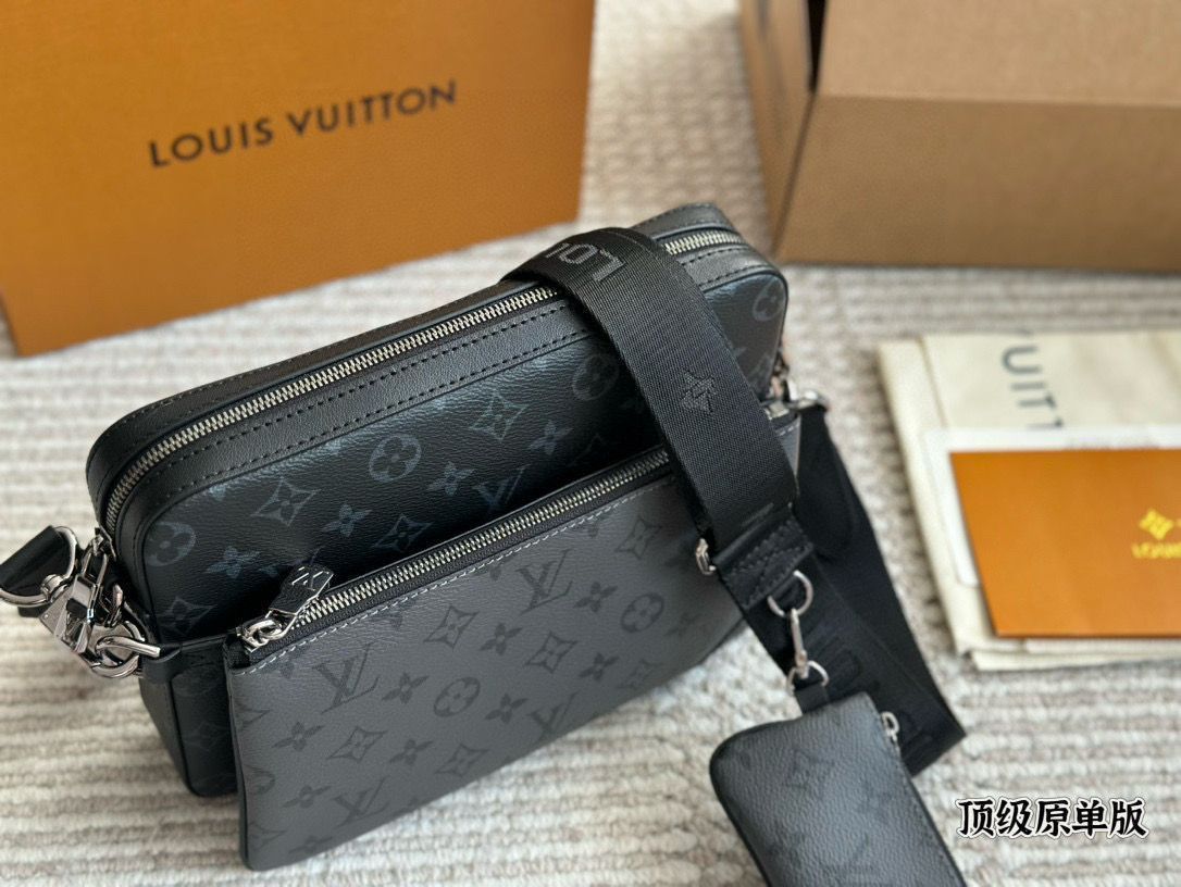 今日特価】Louis Vuitton Trio Messenger Bag ルイヴィトン