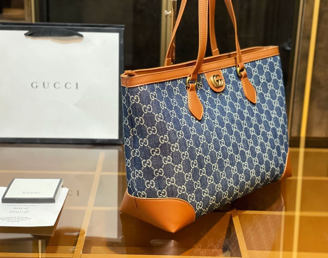 本日限定価格！　GUCCI グッチ　★ 正規品　トートバッグ　ショルダーバッグ 超美品】GUCCI グッチ トートバッグ ショルダーバッグ 財布 3点