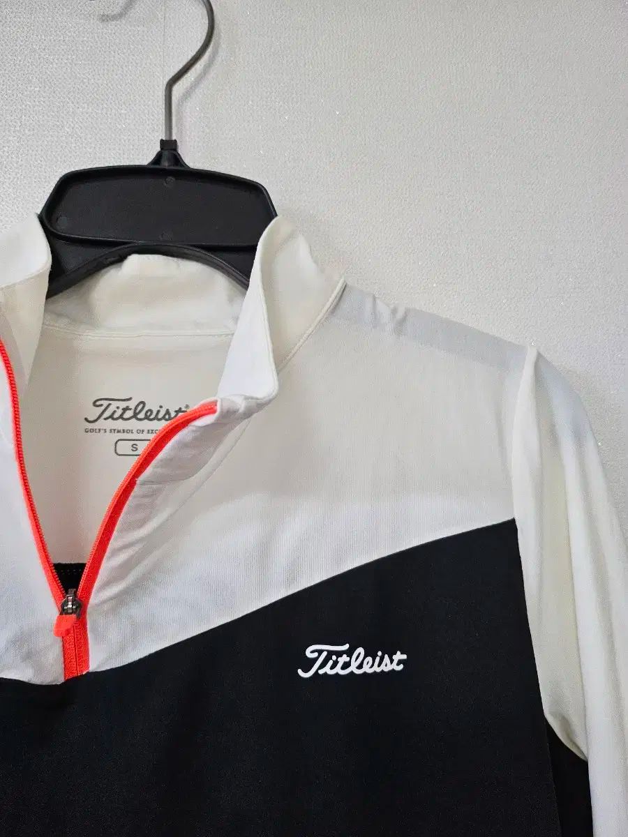 Titleist タイトリスト ゴルフウェア 長袖 Tシャツ ブラック 白 90