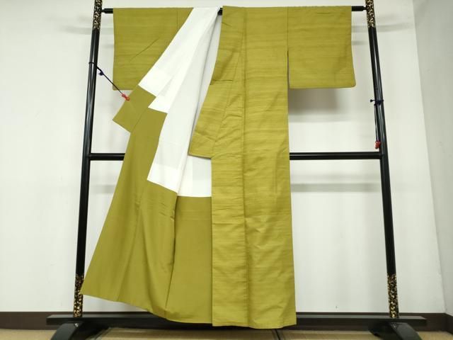 平和屋着物●結城紬 鶯色